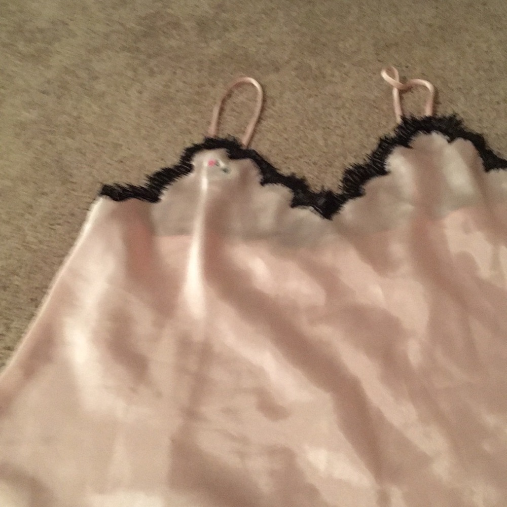 Nightie size large.  Never worn